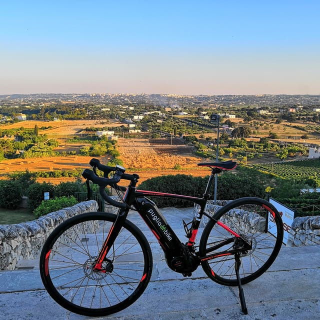 open-guided-bike-tour-in-locorotondo-and-alberobello