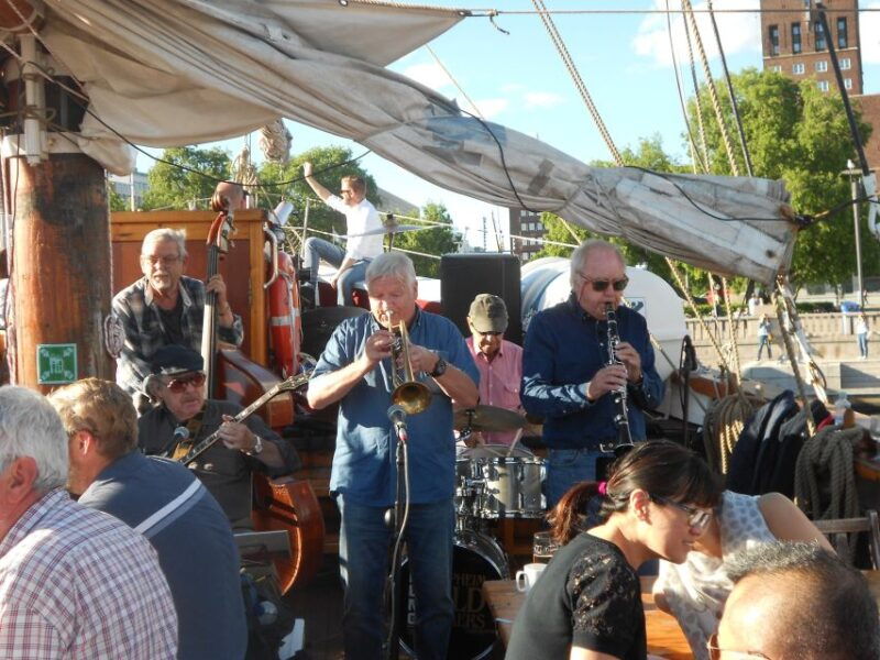 oslo-oslo-fjord-cruise-with-live-jazz-music-shrimp-buffet