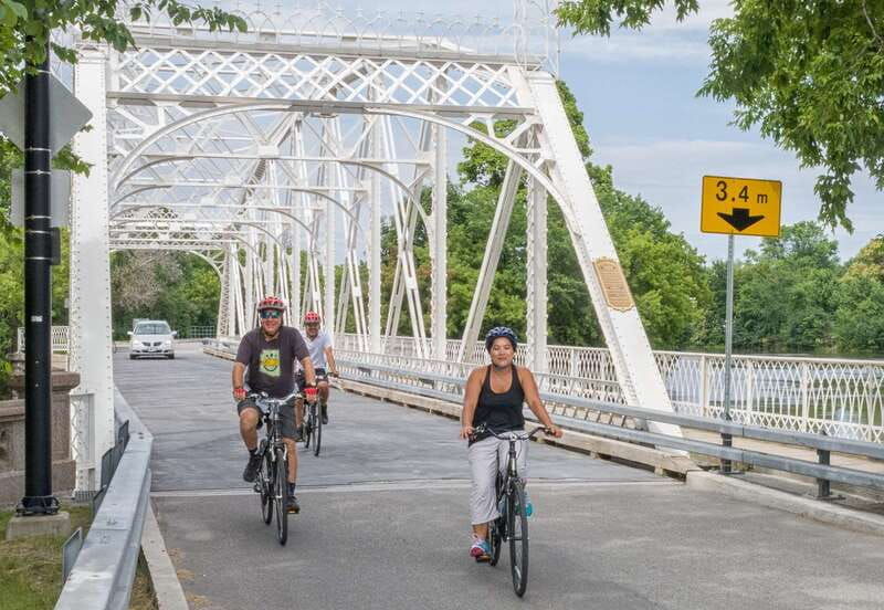 ottawa-4-or-8-hour-bike-rental-with-self-guided-tour