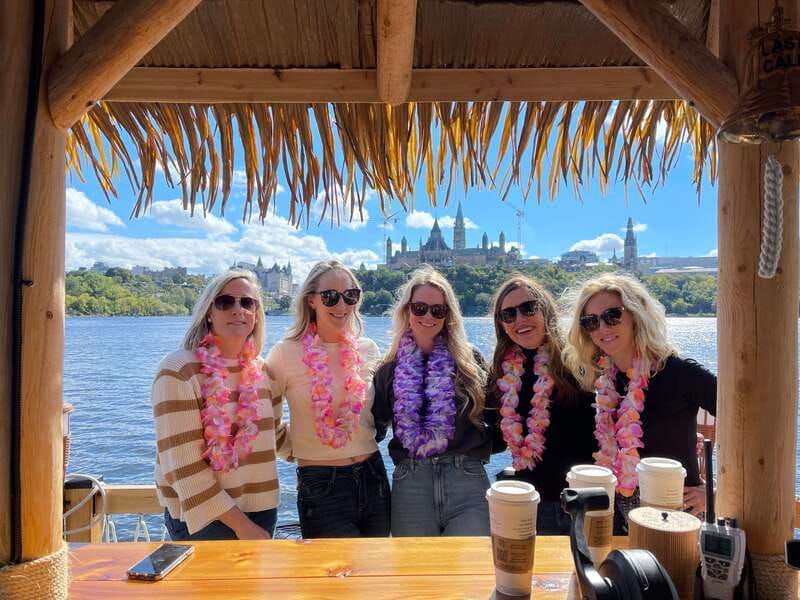 ottawa-floating-tiki-bar-cruise-on-the-ottawa-river