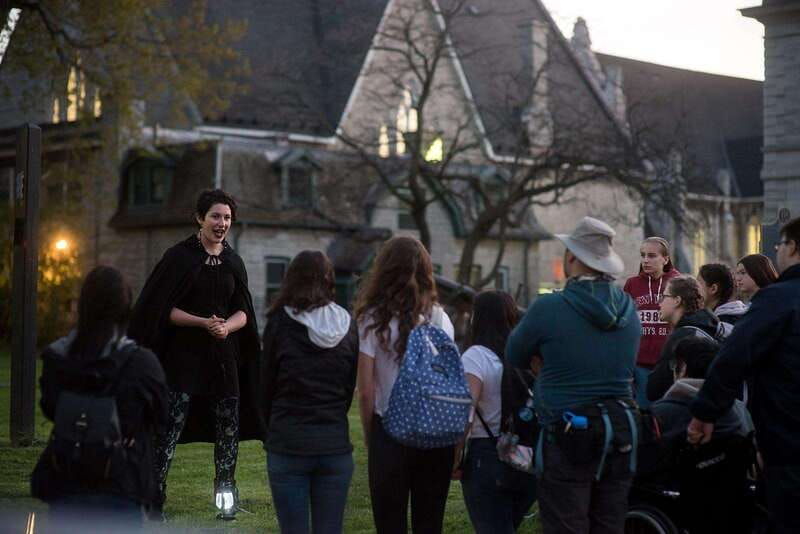 ottawa-haunted-night-walking-tour