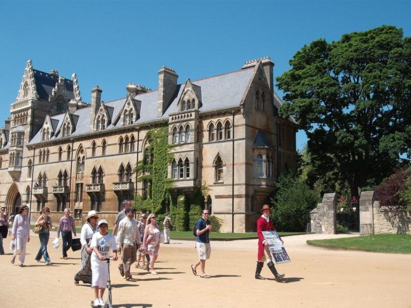 oxford-university-guided-small-group-walking-tour