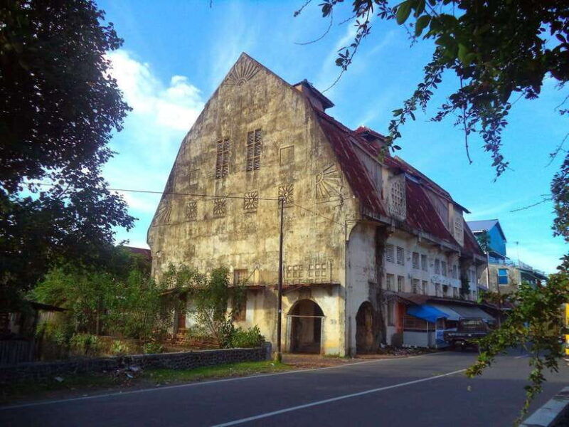 padang-city-private-tour-with-car-driver