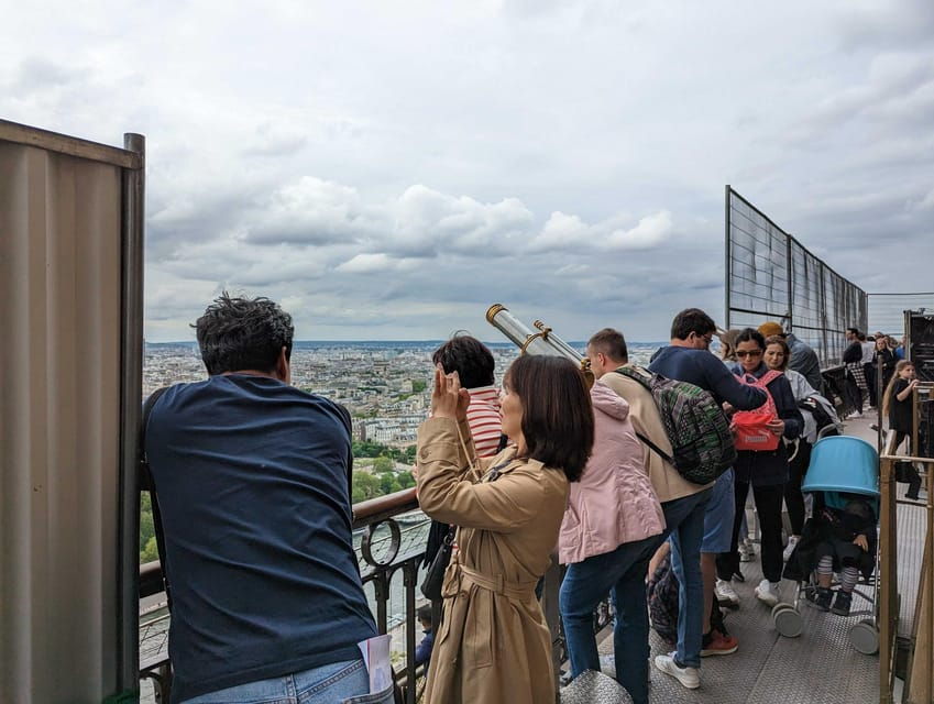 paris-skip-the-line-eiffel-tower-and-trocadero-gardens-tour