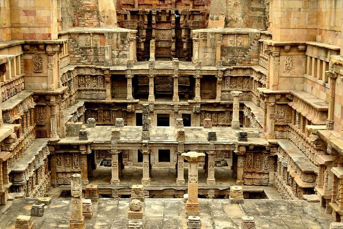 Patan Stepwell & Temple from Ahmedabad - Key Points