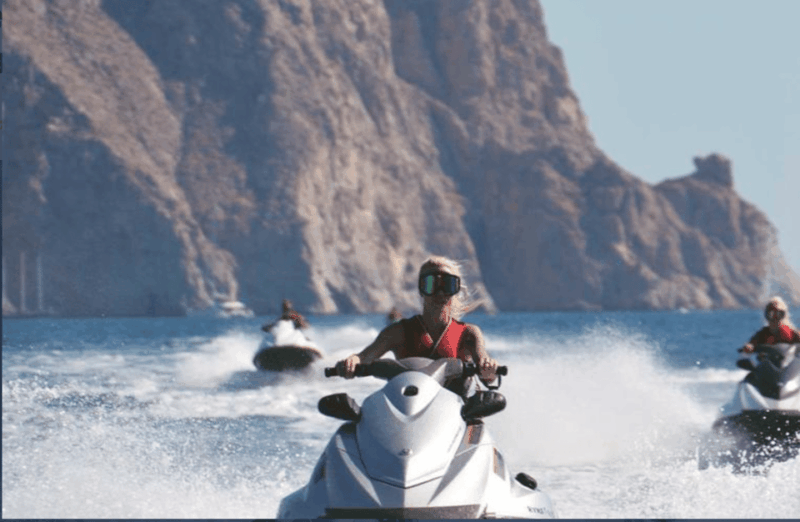 perissa-santorini-jet-skiing-tubing-and-kayaking-package
