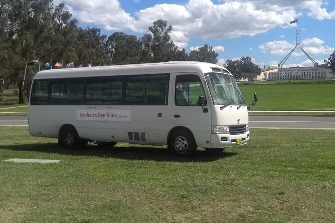 Personalised Hop-on Hop-off Sightseeing in Canberra, with John - Exploring Canberra with a Personalized Hop-on Hop-off Tour Guided by John