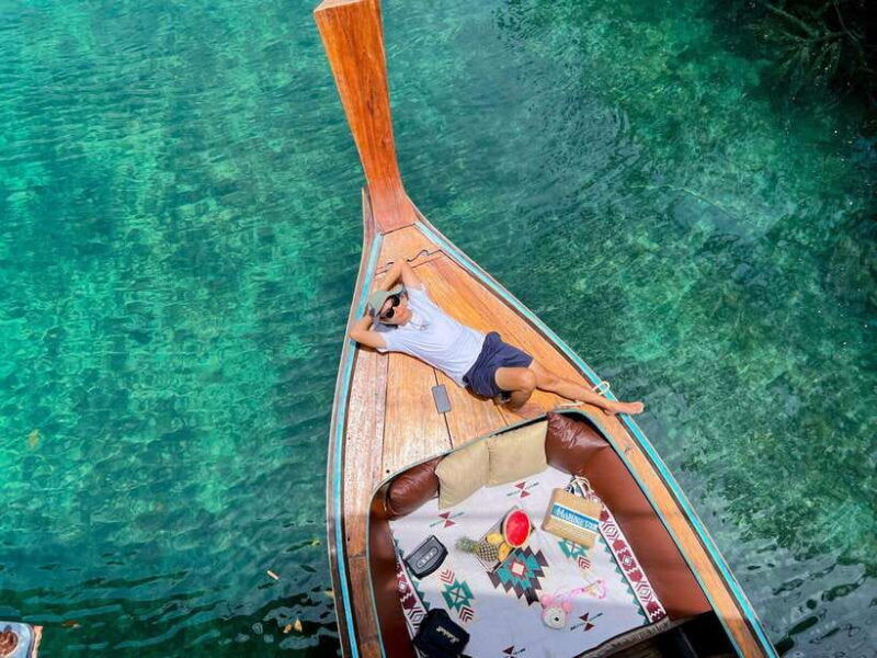 phi-phi-luxury-private-longtail-boat-to-maya-bay-with-lunch
