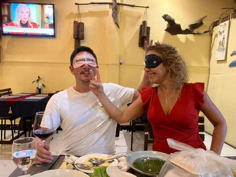 phnom-penh-blindfolded-dining-experience-with-tuk-tuk