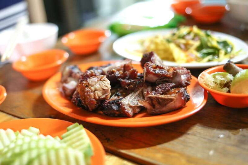 phnom-penh-culinary-underground-local-food-tuk-tuk-tour