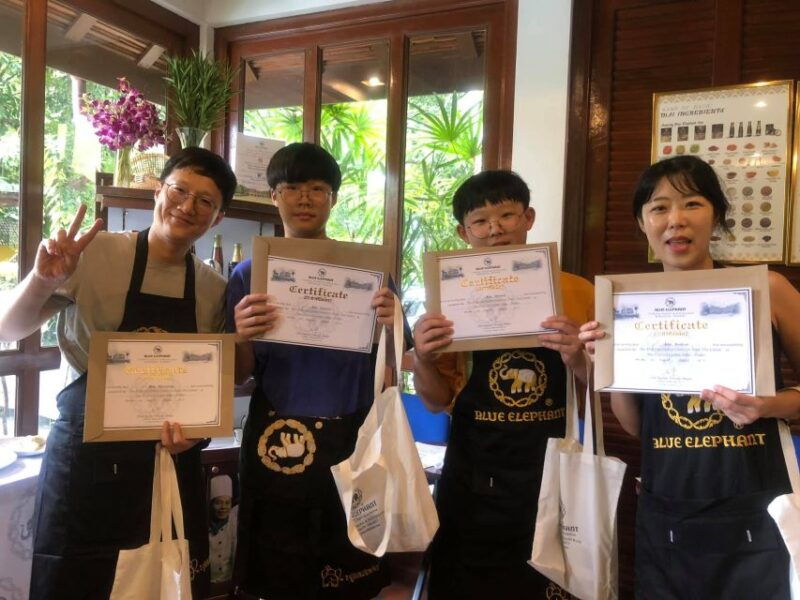 phuket-blue-elephant-thai-cooking-class-with-market-tour