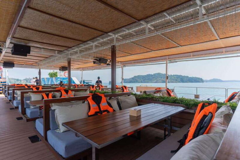 phuket-phang-nga-bay-lunch-and-dinner-sunset-party-cruise
