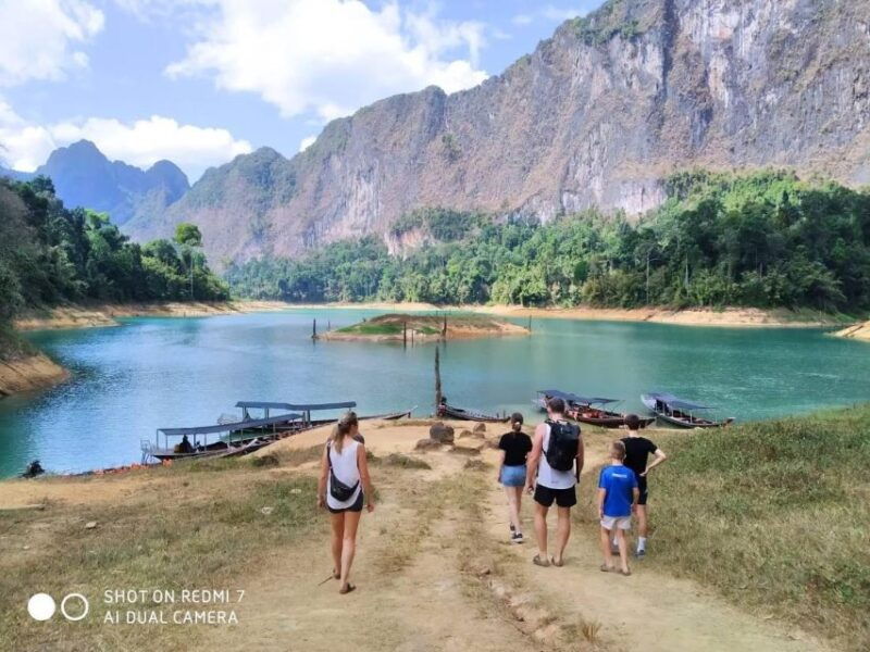 phuket-private-day-trip-to-cheow-larn-lake-all-inclusive
