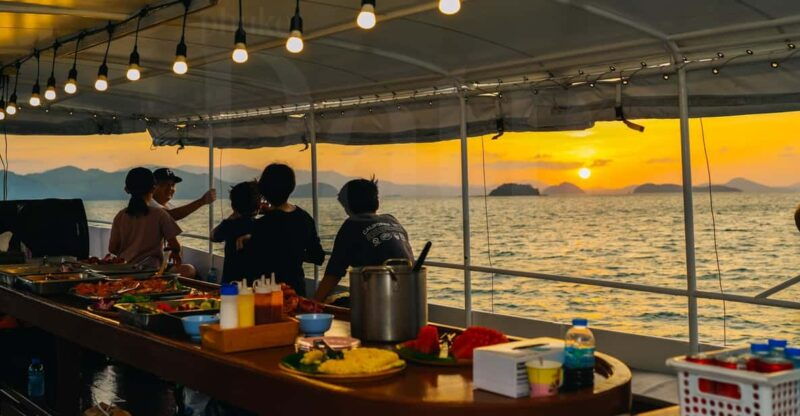 phuket-sunset-seafood-dinner-cruise-in-phang-nga-bay