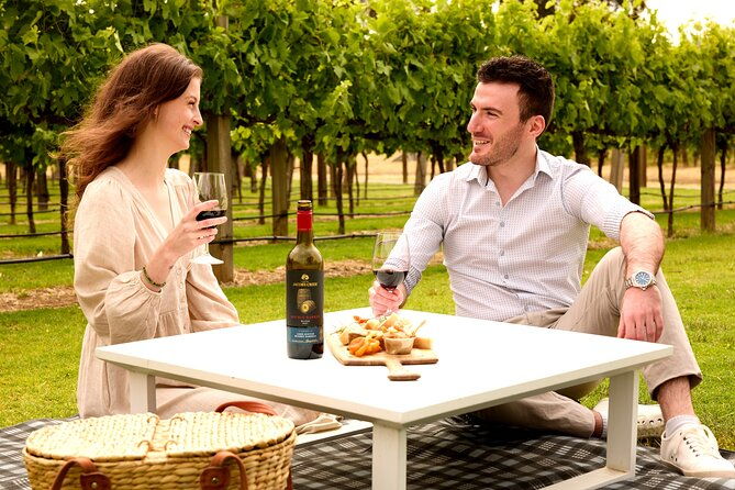 Picnic and Wine Tasting Experience in the Barossa Valley - A Delicious Day in the Barossa Valley: Picnic and Wine Tasting with Jacobs Creek