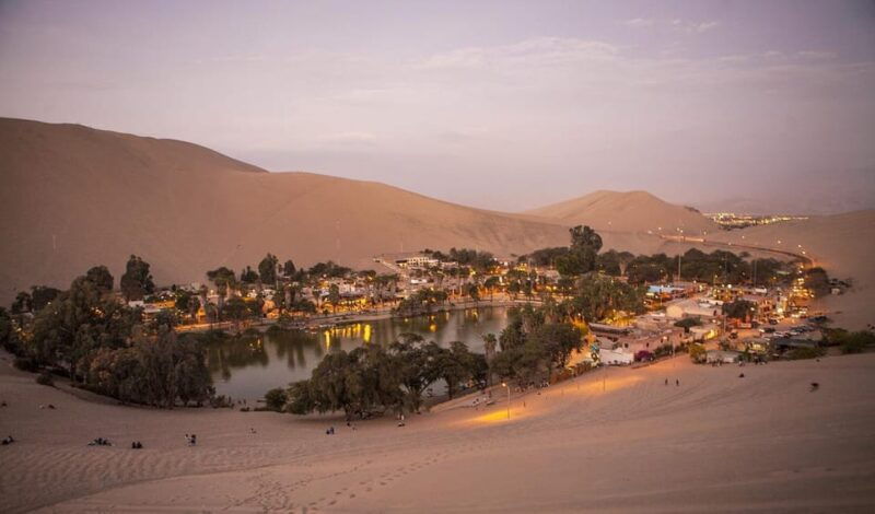 pisco-and-wine-night-tour-party-in-huacachina