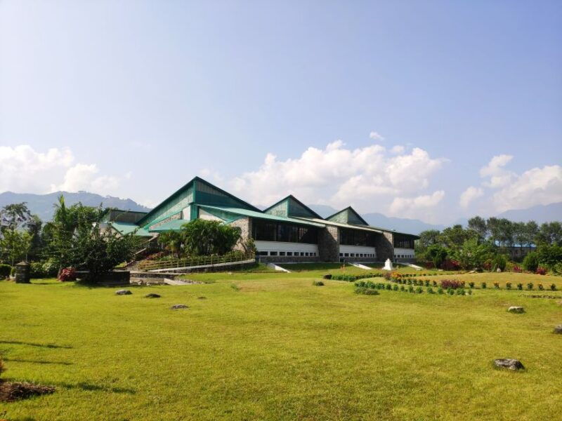 pokhara-in-5-hours-lake-museum-cave-falls-pagoda-hill