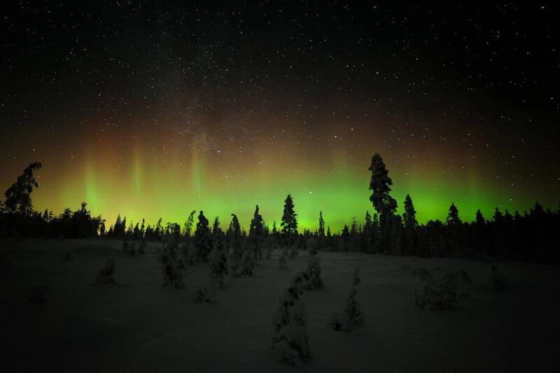 polar-night-snowshoe-trek