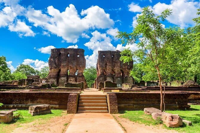 Polonnaruwa Ancient City Private Day Tour (Hidden Gems) - An Authentic Journey Through Sri Lanka’s Historic Heart