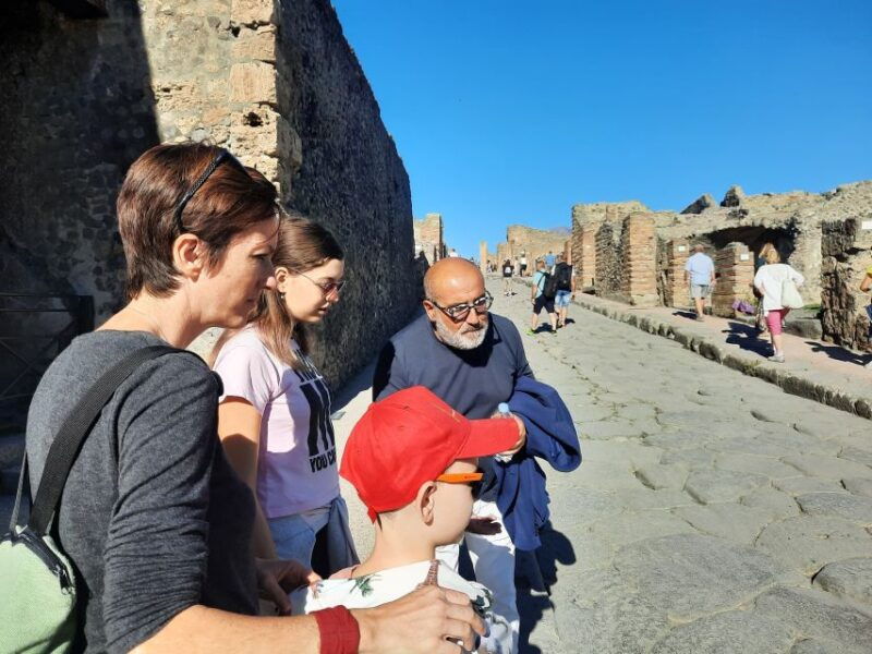 pompeii-private-tour-for-kids-and-their-families