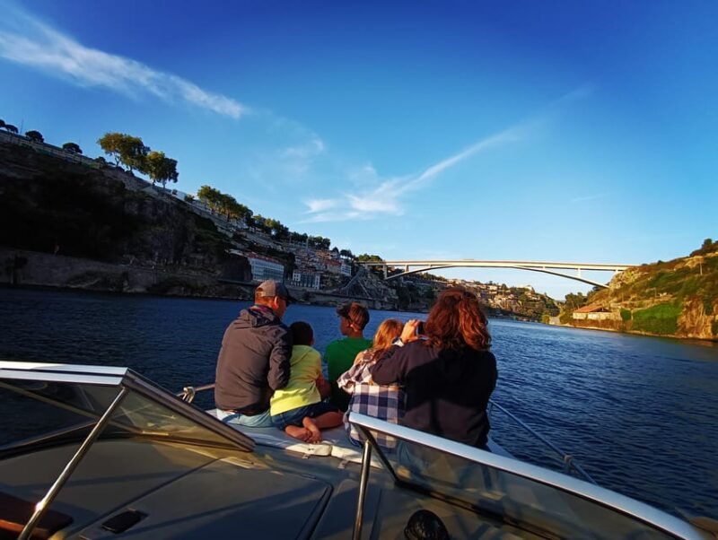 porto-6-bridges-and-ribeira-boat-tour-with-sunset-option