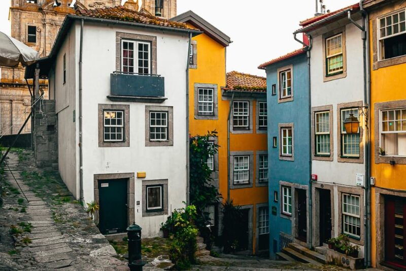 porto-flexible-walking-tour-in-medieval-area