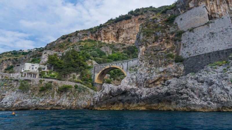 positano-amalfi-coast-group-guided-boat-tour-with-prosecco