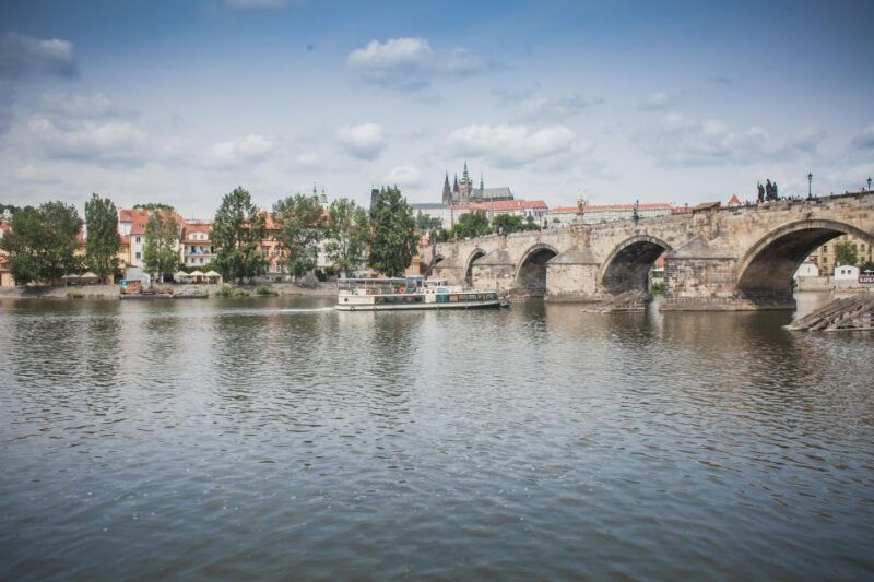 prague-lunch-cruise-on-vltava-river-with-open-buffet
