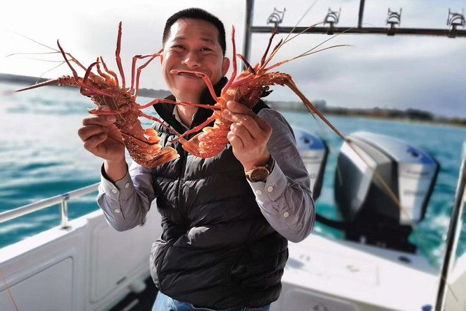 Premium live lobster tours presented Sashimi or BBQ style - Key Points