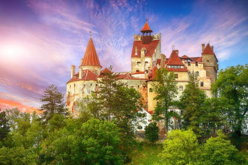 premium-tour-6-pax-bucharest-pelesbran-castles-brasov