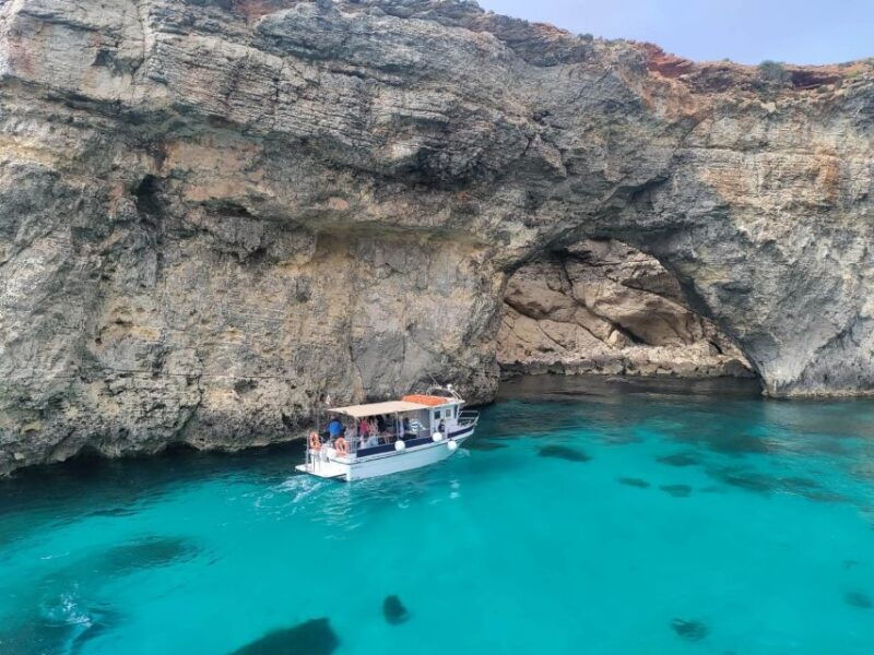 private-boat-tour-experience-with-blue-lagoon-and-comino