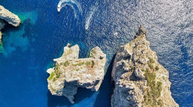 private-boat-tour-from-positano-to-capri-island-nerano
