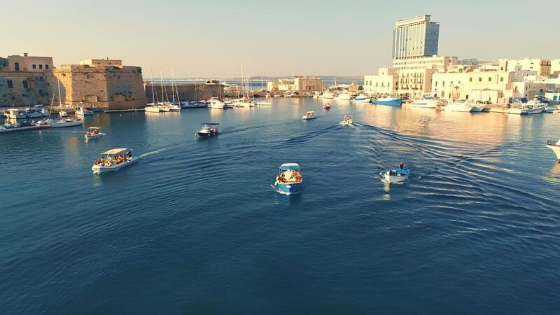 private-boat-tour-gallipoli-punta-s-andrea-island-aperitif