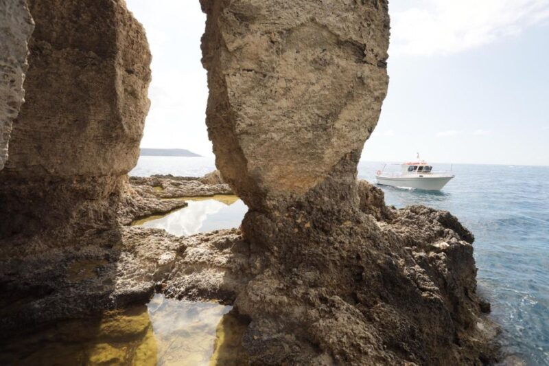 private-boat-tripscomino-blue-lagoon-crystal-lagoon-gozo