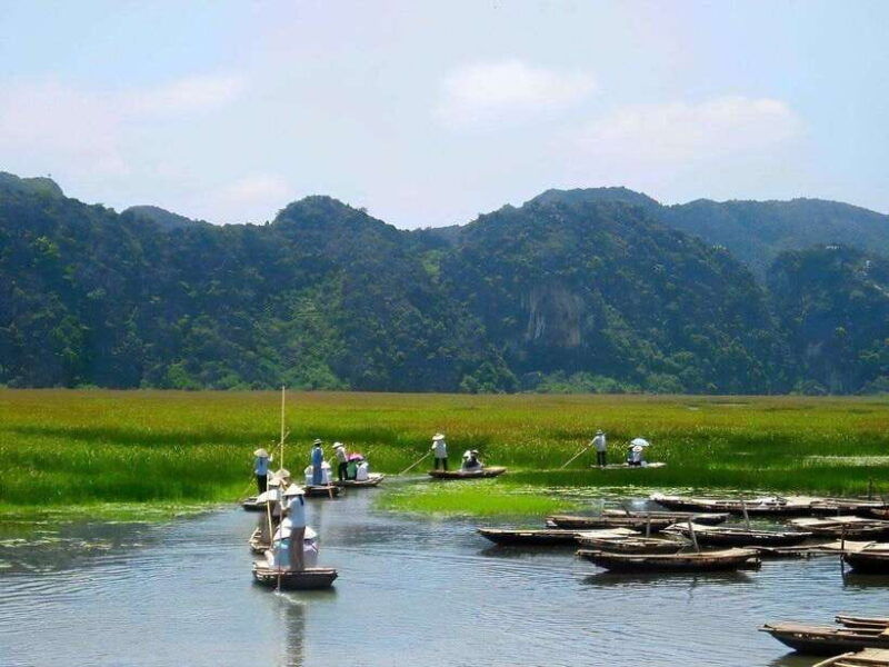 private-day-trip-to-cuc-phuong-van-long-guide-lunch-car-meal