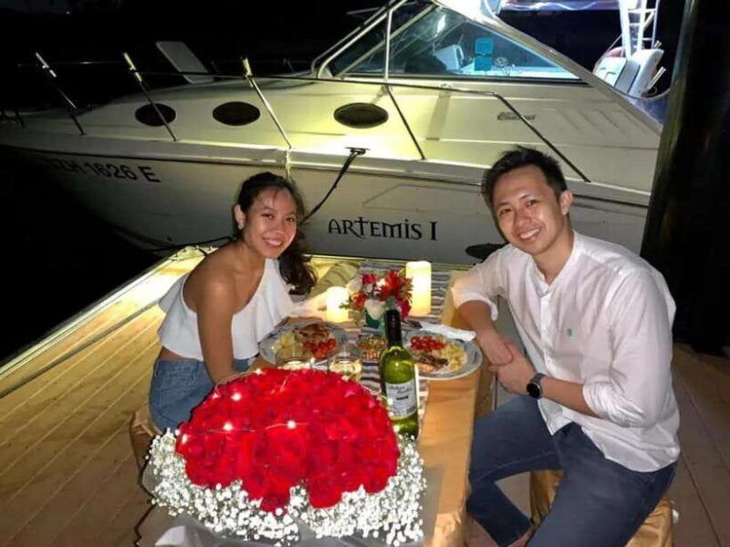 private-sunset-dinner-cruise-on-modern-34-ft-yacht