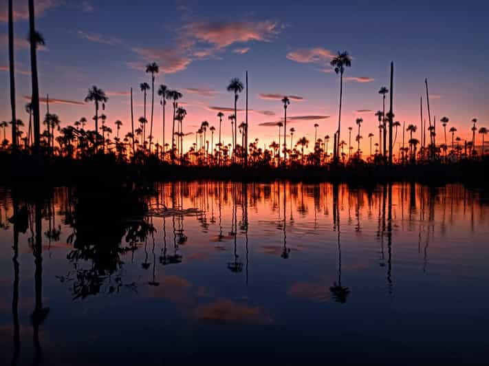 puerto-maldonado-visit-to-lake-yacumama-and-enjoy-the-sunset