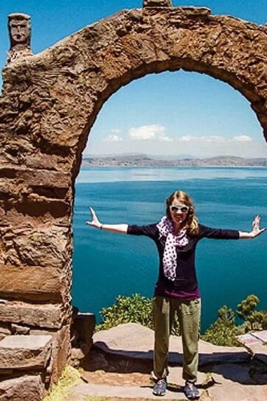 puno-full-day-tour-uros-taquile-visit-lake-titicaca
