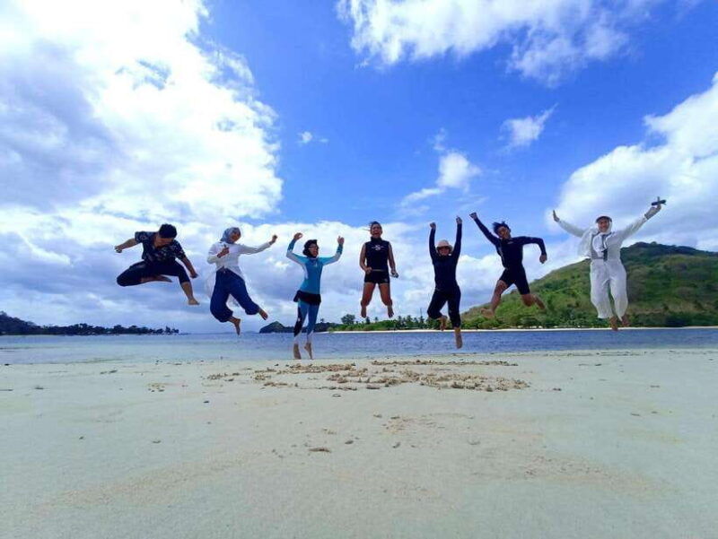 pusuk-monkey-forest-lombok-ghost-villaand-the-three-gilis