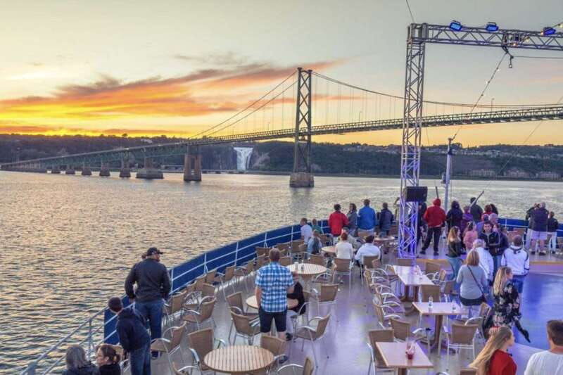quebec-city-evening-cocktail-cruise-with-live-dj
