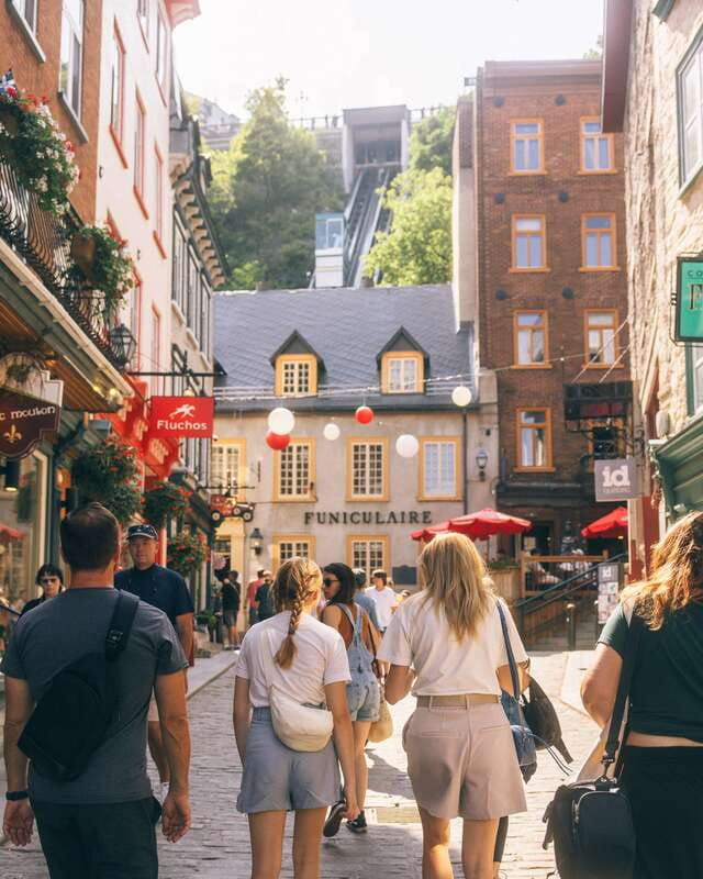 quebec-city-private-walking-tour-with-funicular-ride