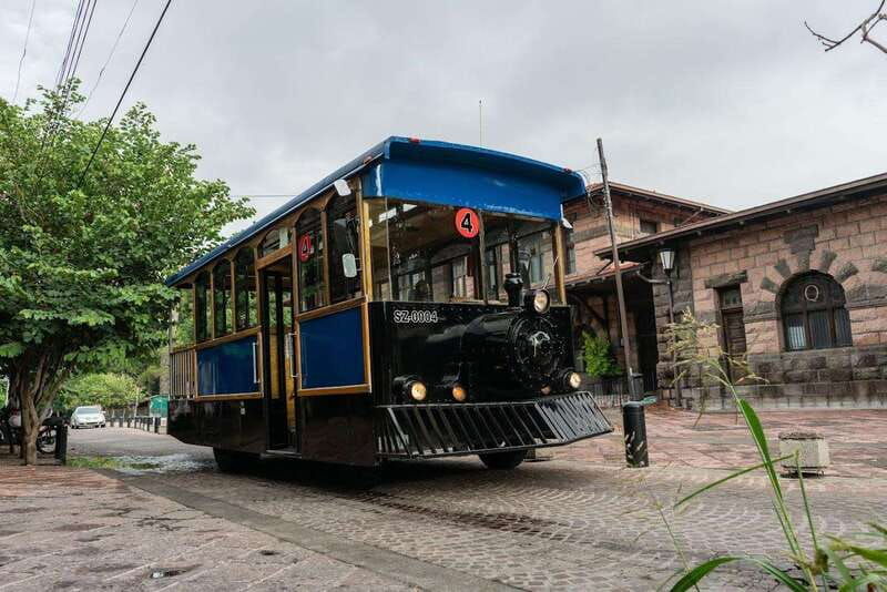 queretaro-classic-trolley-car-guided-tour