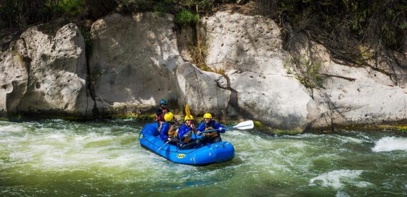 rafting-on-the-chili-river-from-arequipa