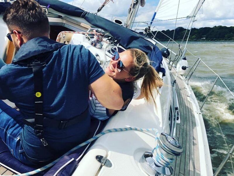 real-sailing-trip-towards-the-north-sea-from-to-wedel