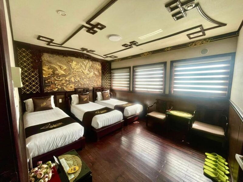 reneas-heritage-voyage-journey-to-halong-bay-bai-tu-long
