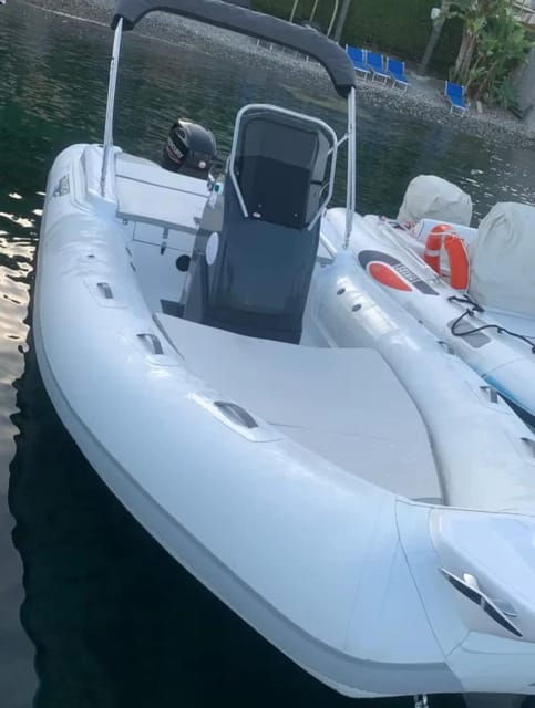 rent-gommone-g6-3-ode-mer-to-explore-the-aeolian-archipelago