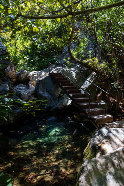 richtis-gorge-hiking-adventure