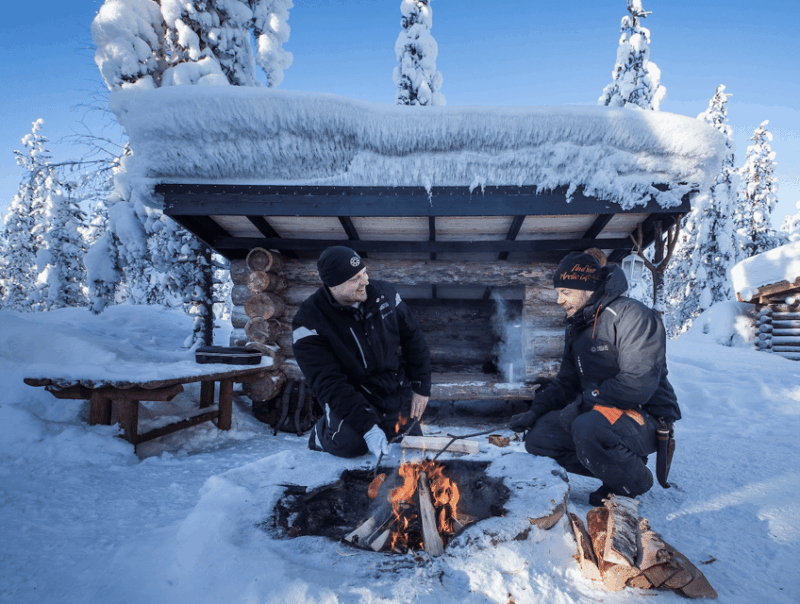 rovaniemi-snowshoe-hiking-adventure