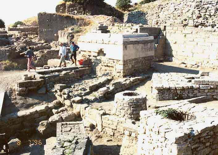 ruins-of-troy-and-gallipoli-2-day-tour-from-istanbul