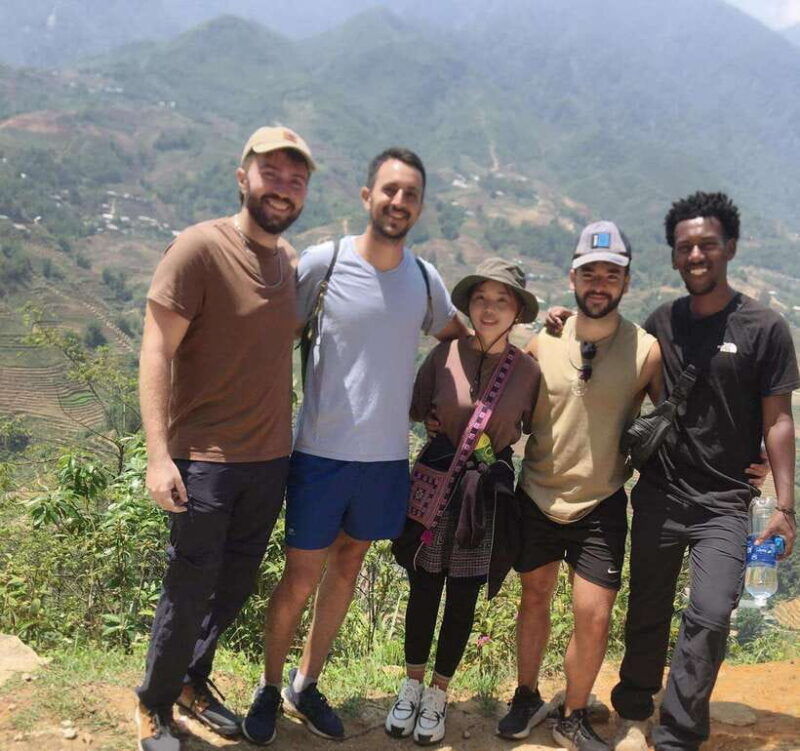 sa-pa-trekking-2d-1n-with-lalas-family